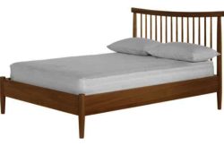 Heart of House Dorset Spindle Double Bed Frame - Oak.